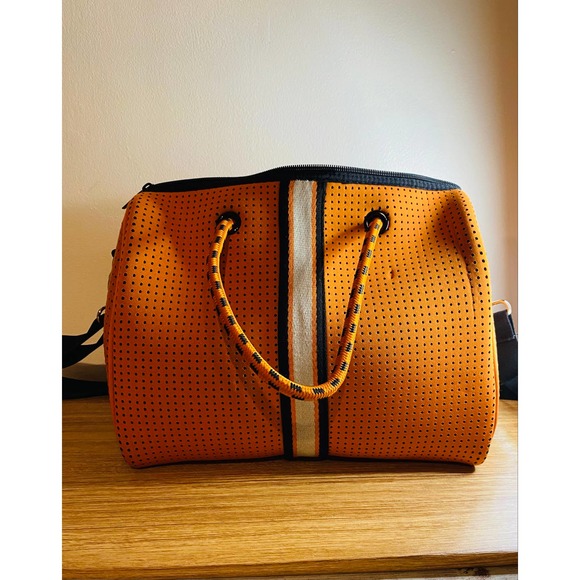 Somewhere Haute Color Orange Shoulder Bag - Picture 1 of 8